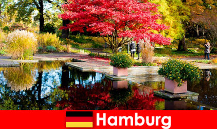 Hamburg là một thành phố cảng với các công viên lớn cho một kỳ nghỉ thư giãn