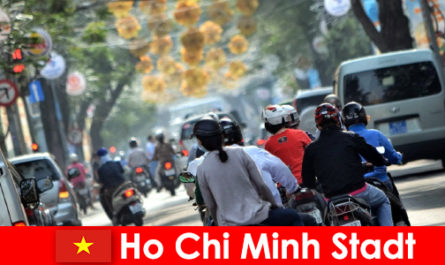 Thành phố Hồ Chí Minh hay TP HCM hay TP HCM nổi tiếng là Khu Phố Tàu