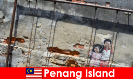 Nghệ thuật đường phố hấp dẫn và đa dạng ở đảo Penang khiến người lạ ngạc nhiên
