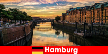 Vẻ đẹp kiến trúc và giải trí cho kỳ nghỉ ngắn ở Hamburg Đức