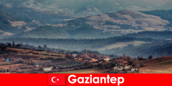Các tuyến đường đi bộ đường dài với các tour du lịch có hướng dẫn qua núi và thung lũng ở Gaziantep Thổ Nhĩ Kỳ