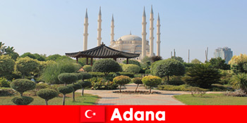 Chuyến đi giáo dục lịch sử cho du khách từ nước ngoài đến Adana Thổ Nhĩ Kỳ