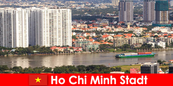 Trải nghiệm văn hóa cho người nước ngoài tại Thành phố Hồ Chí Minh Việt Nam