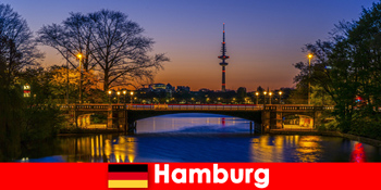 Hamburg ở Đức mời du khách đến thành phố của những con kênh