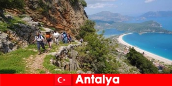 Tận hưởng những chuyến đi bộ giữa thiên nhiên với những khu rừng xanh tươi và cảnh đẹp ở Thổ Nhĩ Kỳ Antalya